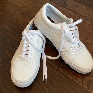 Vans men’s or women’s